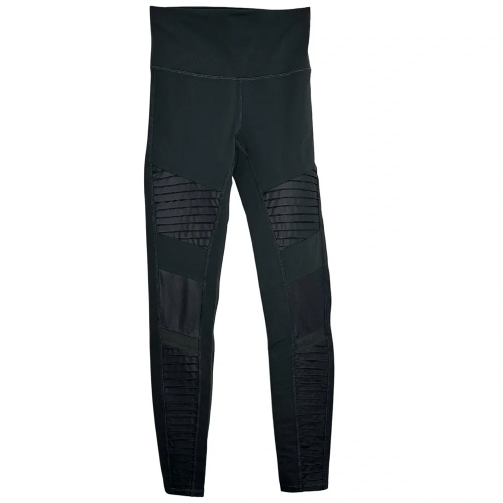 ALO Yoga brand alo